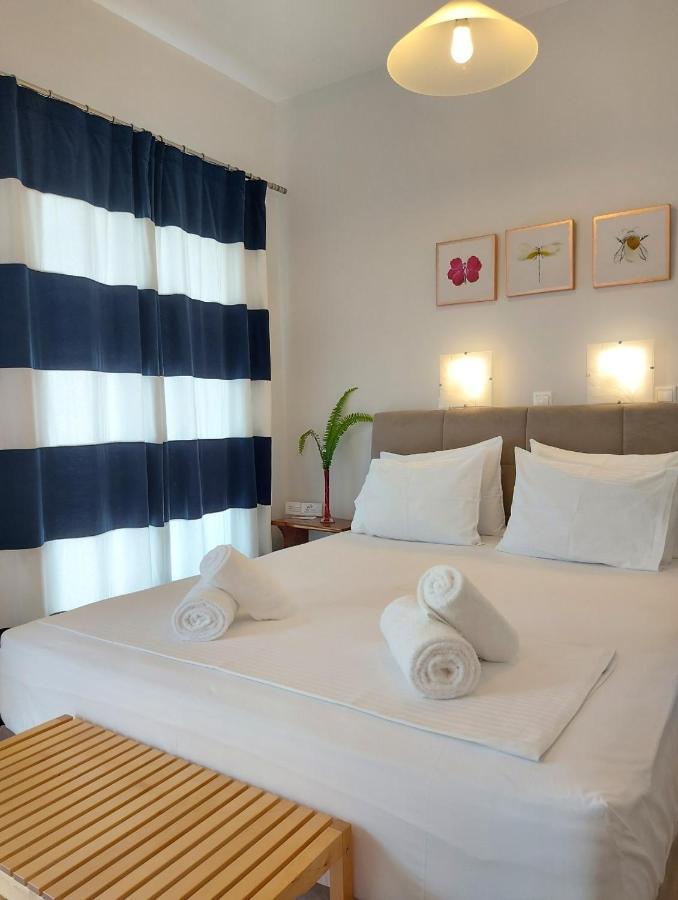 Blue Window Apartment Finikounta Bagian luar foto